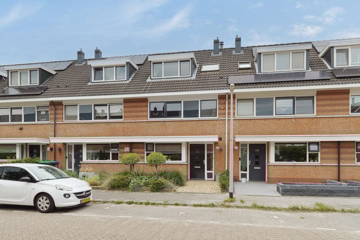 Maaskantveld 26 in Barendrecht foto