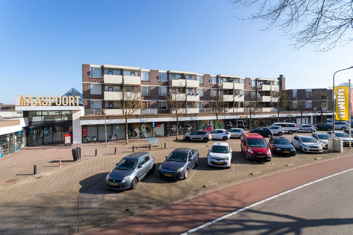 Maaspoortweg 263 in 's-Hertogenbosch foto