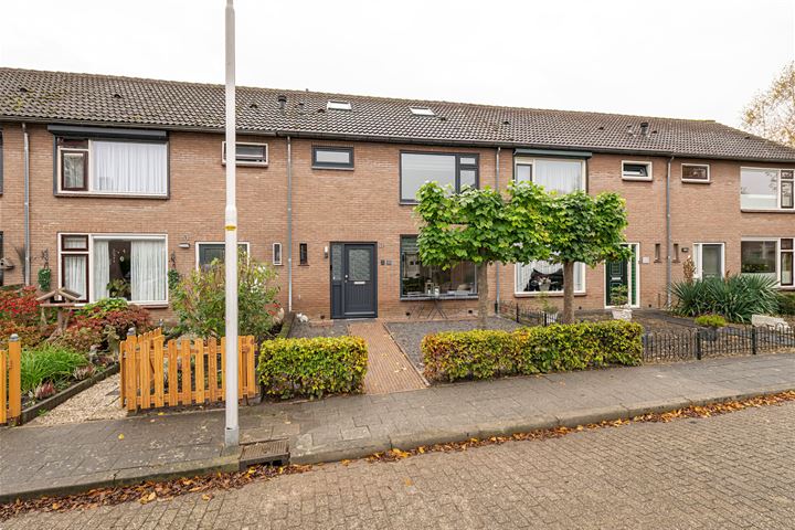 Maasstraat 7 in Enspijk foto