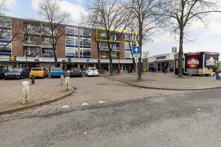 Maasstraat 72 in Apeldoorn foto