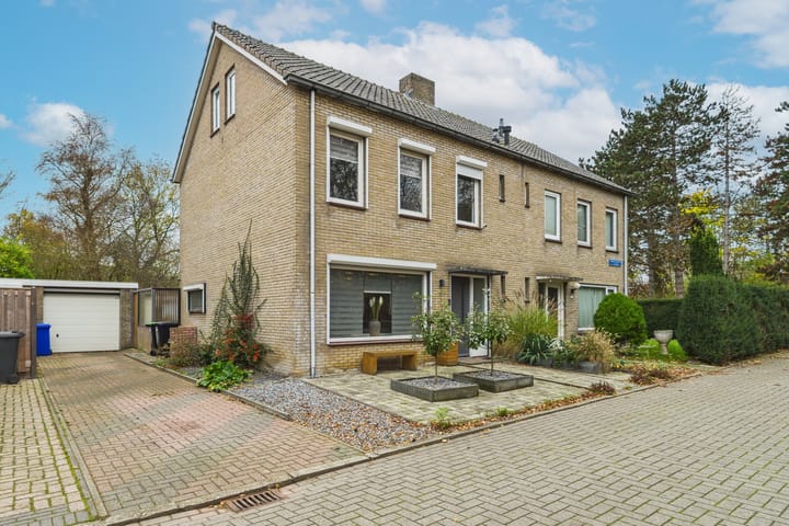 Foto van woning Madame Curiestraat 19, Terneuzen