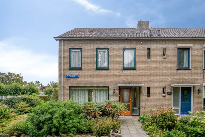 Madame Curiestraat 23 in Terneuzen foto