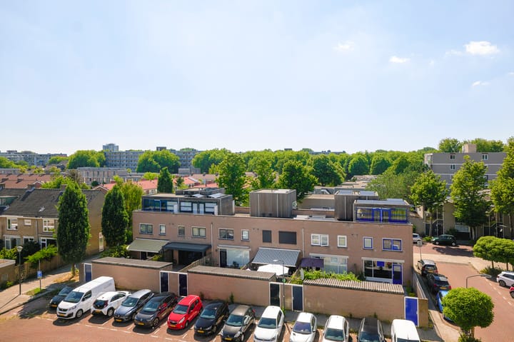 Madridplantsoen 145 in Haarlem foto