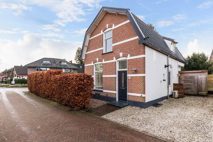 Maduralaan 51 in Apeldoorn foto