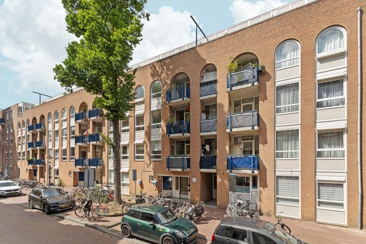 Madurastraat 13C in Amsterdam foto