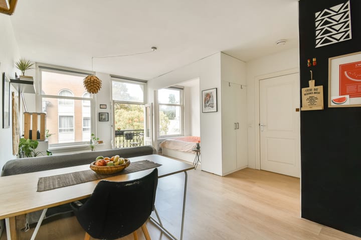 Madurastraat 20E in Amsterdam foto