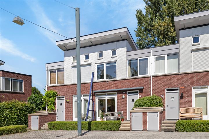 Magnoliahof 8 in 's-Hertogenbosch foto