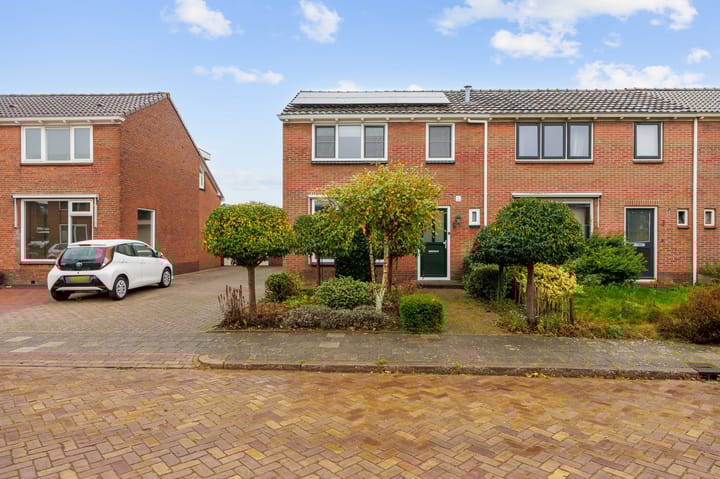 Magnoliastraat 5 in Roden