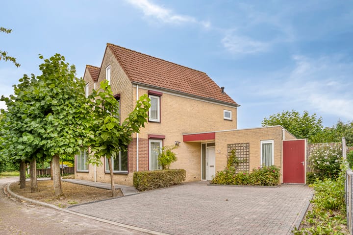Mahlerlaan 9 in Goes foto
