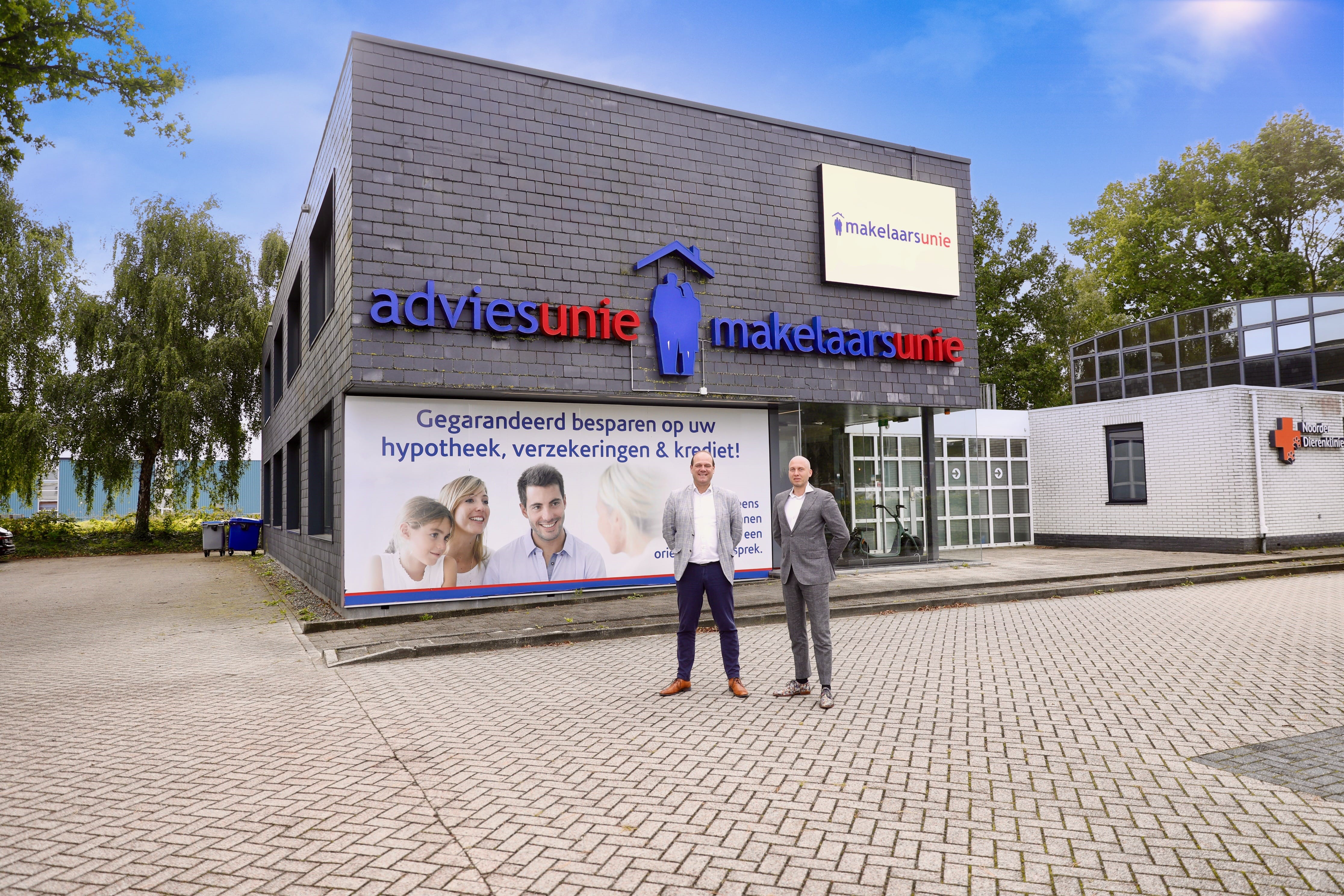 Kantoor foto van Makelaarsunie