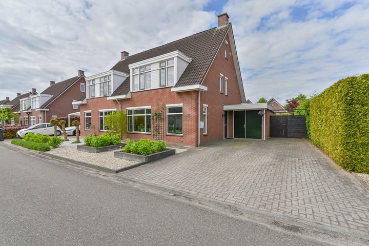 Malachietdreef 43 in Emmen foto