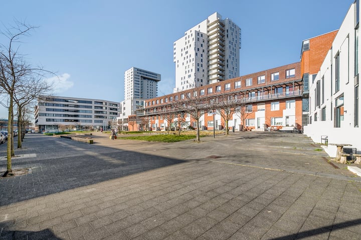 Maltaplein 34 in Rotterdam foto
