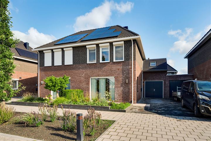 Mandenmaker 8 in Nederweert foto