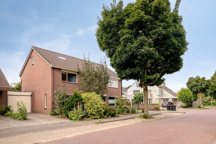 Foto van woning Manegelaan 21, Dronten