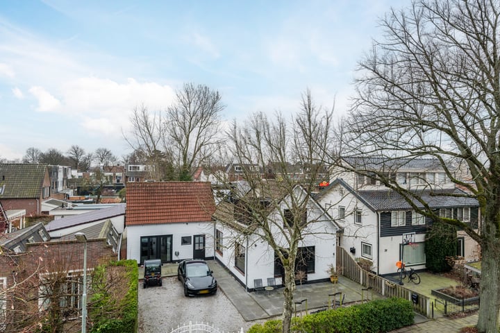 Manegelaan 26 in Hoofddorp foto