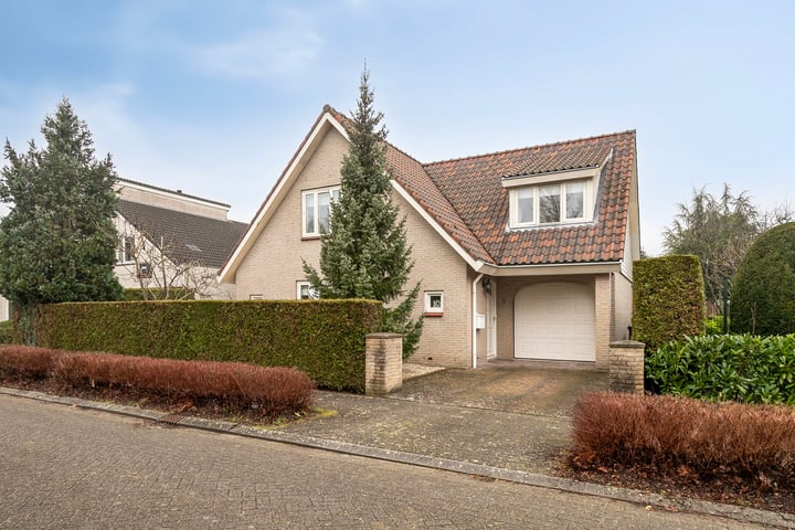 Mangostraat 5 in Almere foto