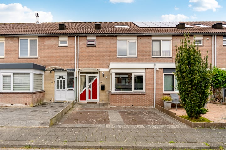 Mannagrasstraat 14 in Almere