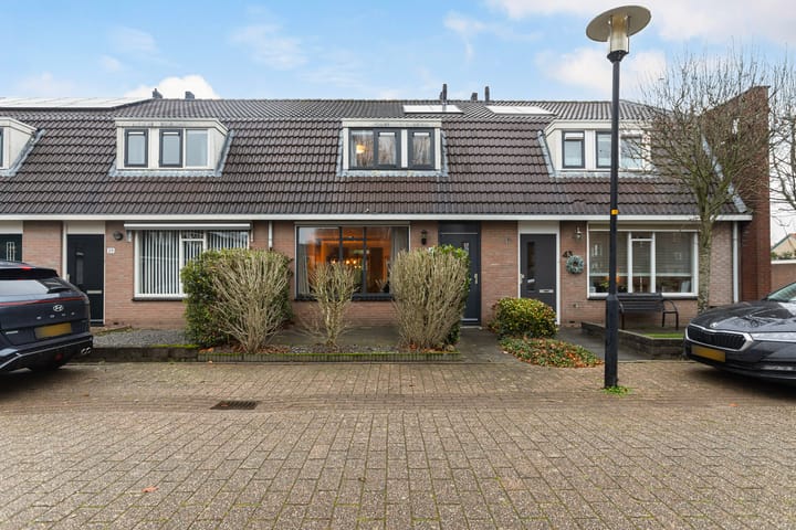 Mansardehof 41 in Apeldoorn foto