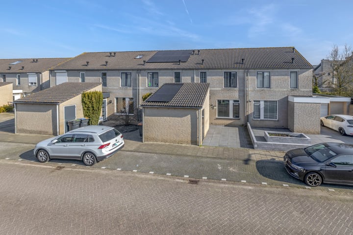 Mantingestraat 3 in Tilburg foto