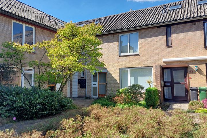 Manus Peetstraat 41 in Amstelveen foto
