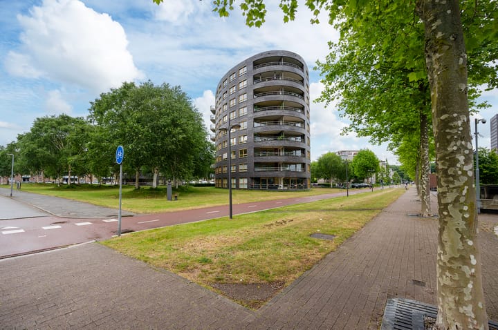 Marga Klompéhof 73 in Almere foto