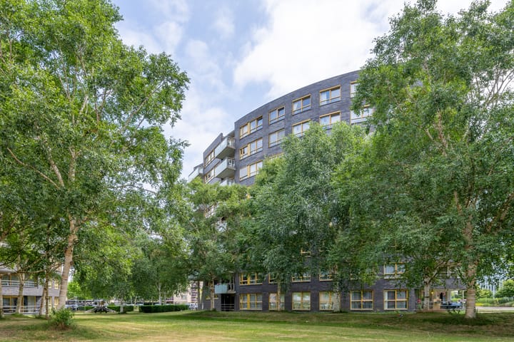 Marga Klompéhof 90 in Almere