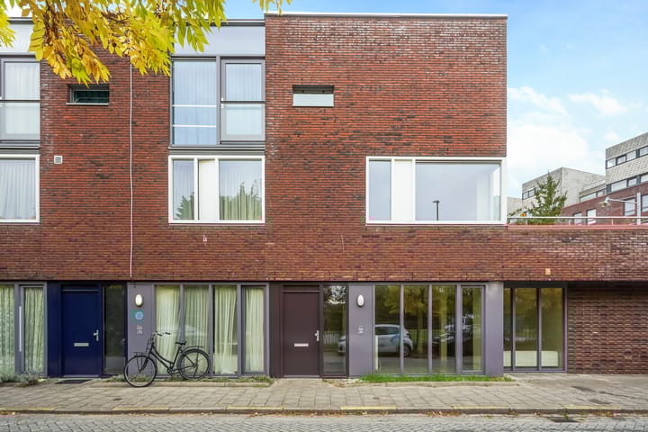 Marga Klompéstraat 9 in 's-Gravenhage foto
