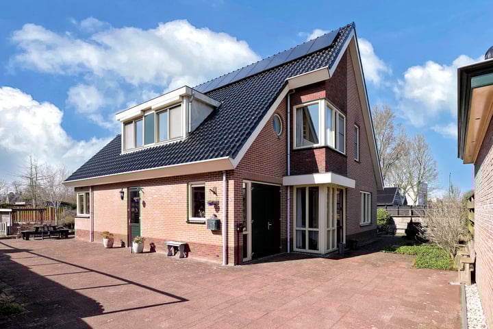Maria Austria erf 2 in Heerhugowaard foto