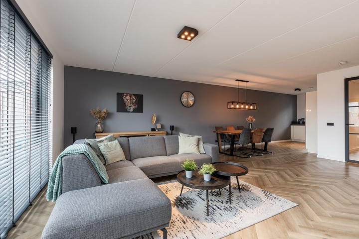 Maria Mayerstraat 33 in Almere foto