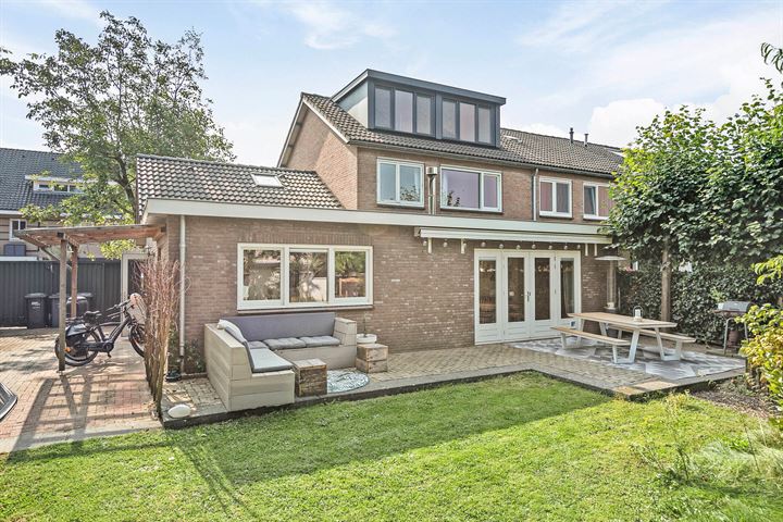 Marialaan 25 in Ooij foto
