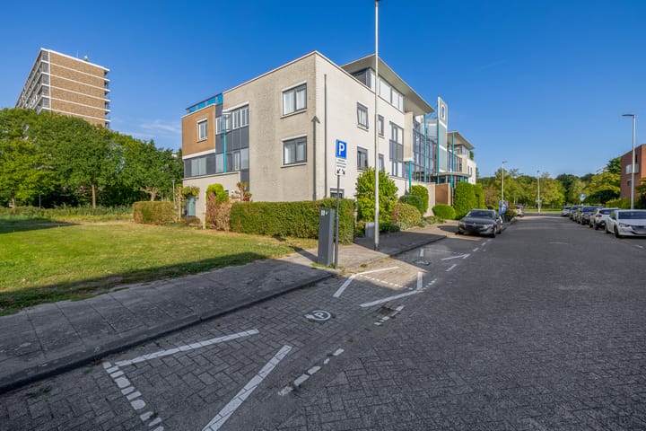 Marie van Eijsden-Vinkstraat 23 in Rotterdam foto