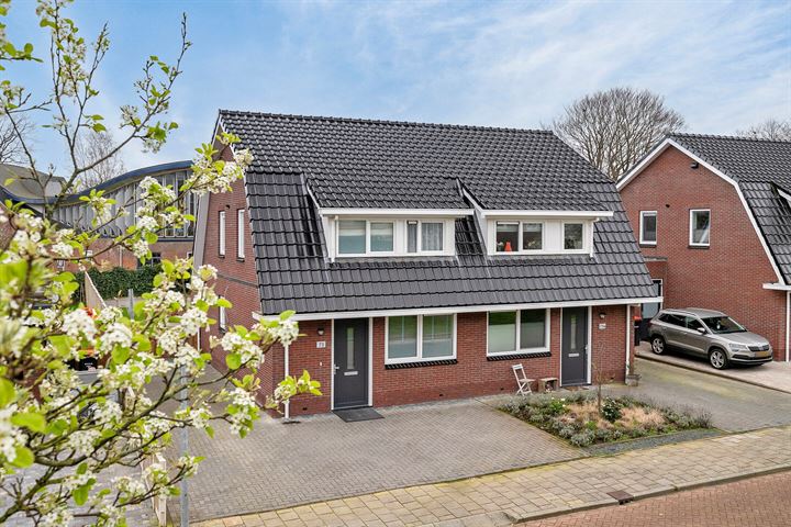 Mariënwold 73 in Steenwijkerwold foto