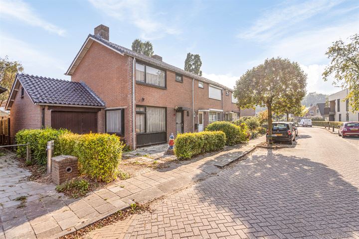Marijkelaan 34 in Buren foto
