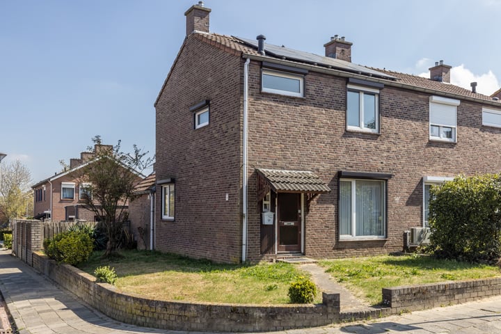 Marijkestraat 22 in Merkelbeek foto