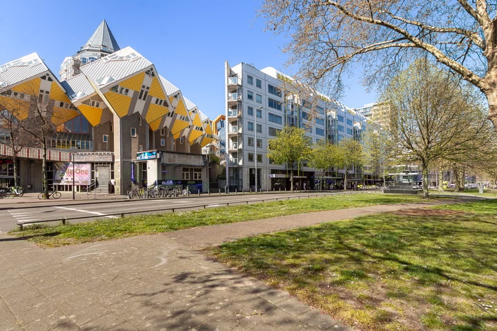 Mariniersweg 323 in Rotterdam foto
