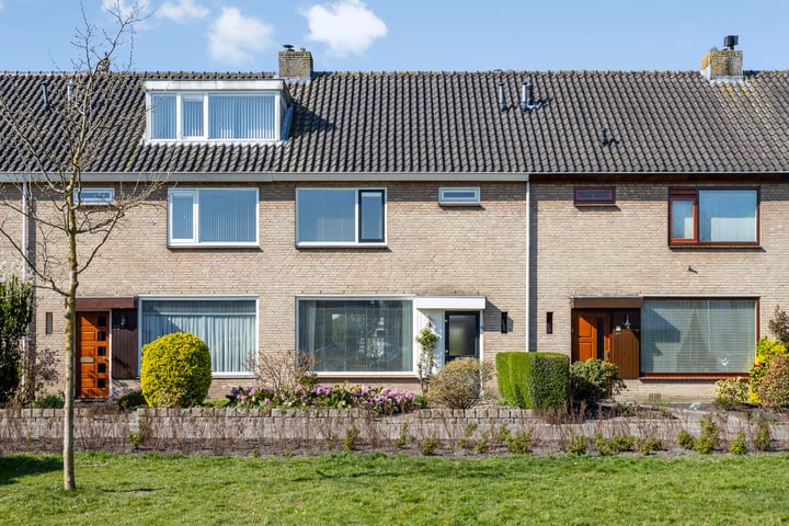 Marius Bauerstraat 25 in Woerden foto