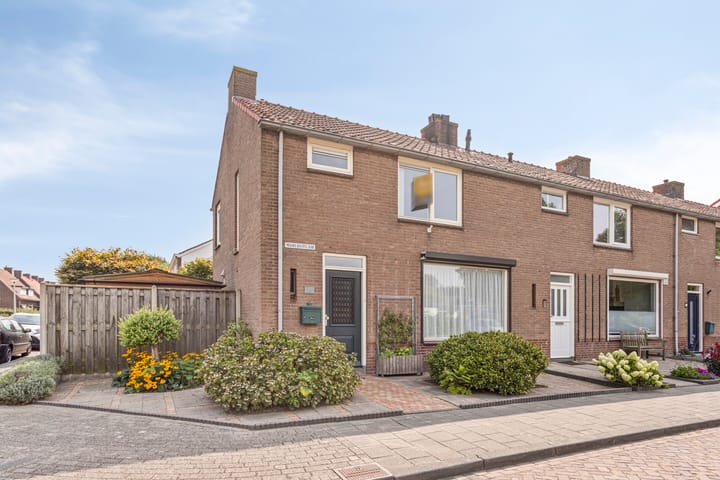 Markenburglaan 16 in Geervliet