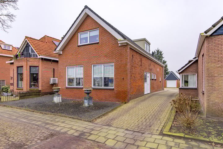 Markeweg 1 in Ter Apel foto
