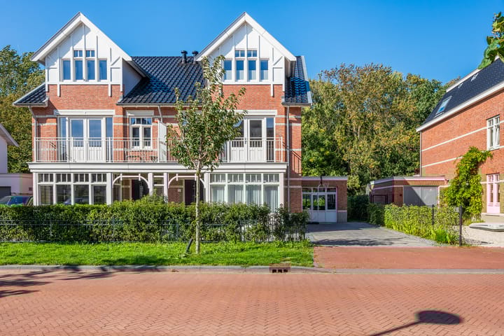 Markgraaflaan 51 in 's-Gravenhage foto