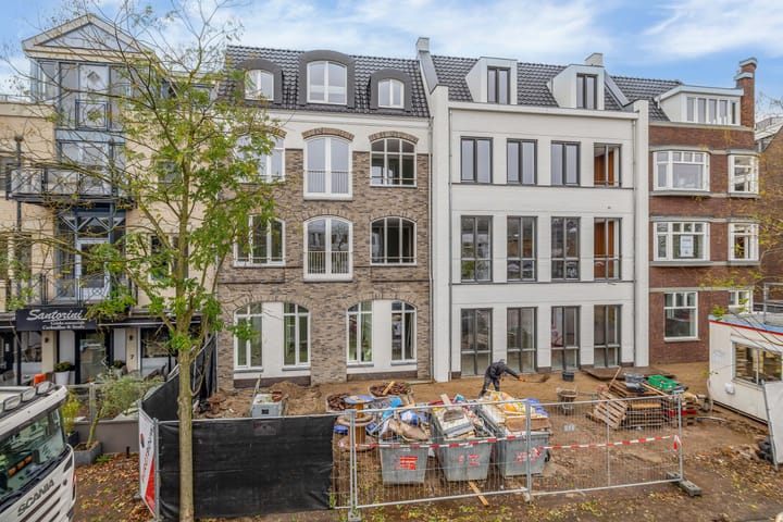 Markt 10-16 in Veghel foto