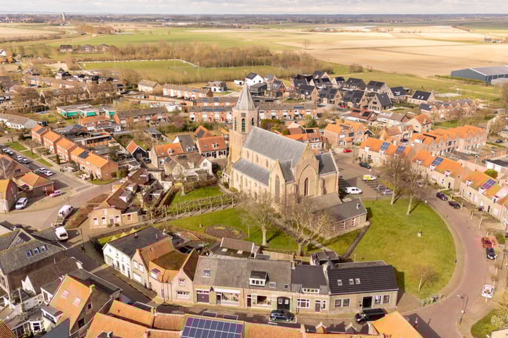 Markt 10 in Poortvliet foto