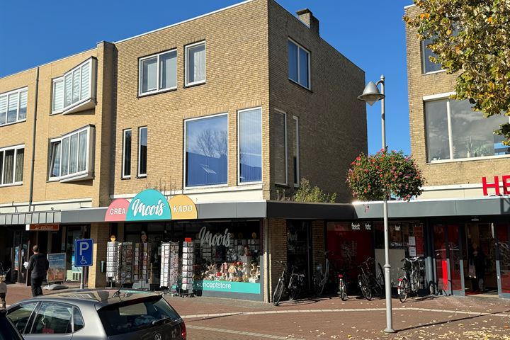 Markt 22a in Reusel foto
