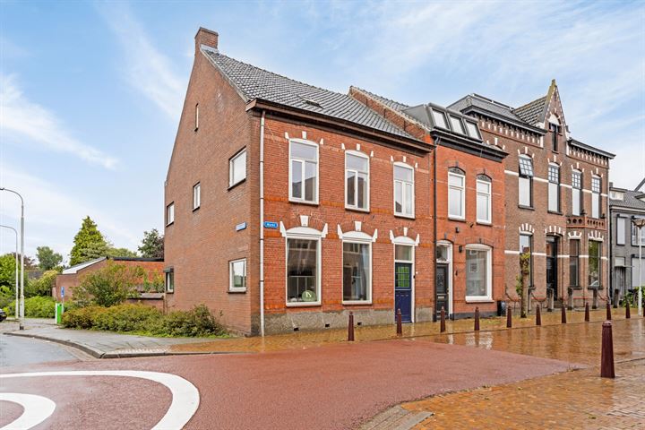 Markt 3 in Axel foto
