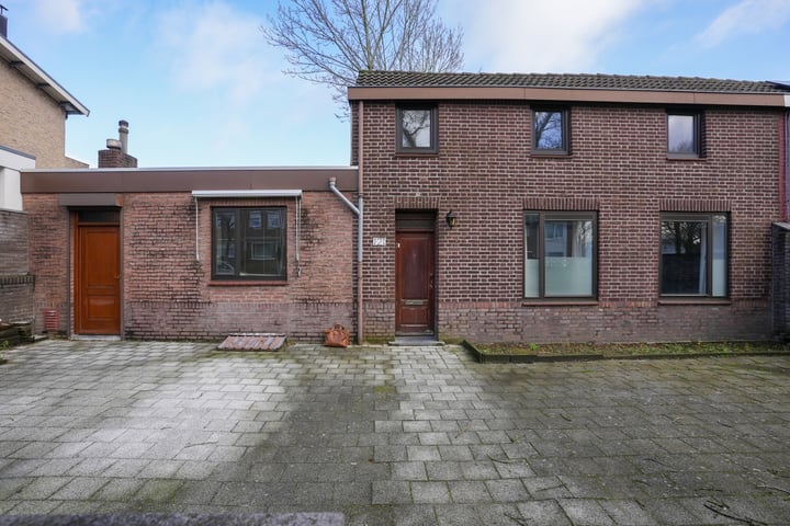 Marktstraat 121 in Kerkrade foto