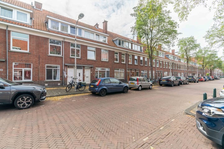Marktweg 90 in 's-Gravenhage foto