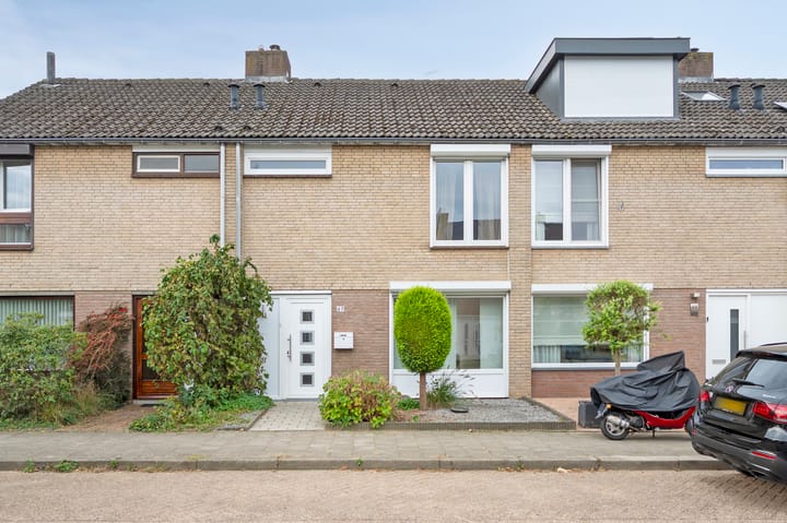 Marsanahof 67 in Maastricht foto