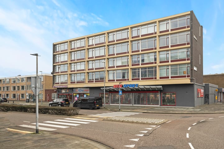 Marsdiepstraat 235 in Den Helder foto