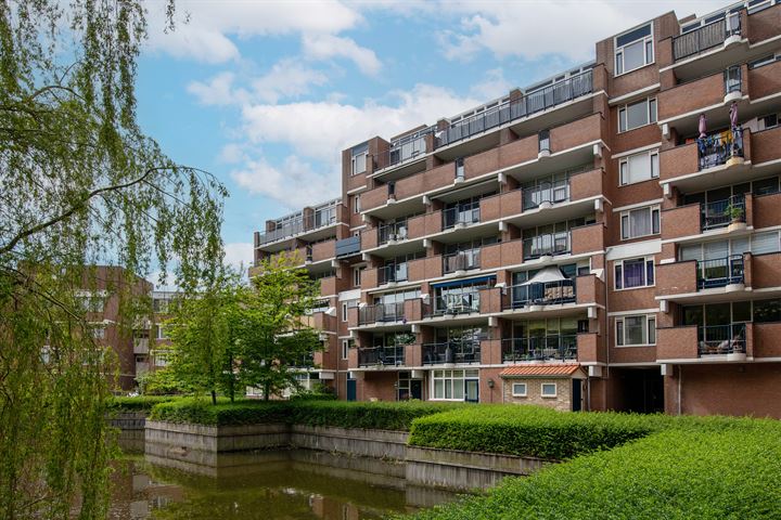 Marshallplein 244 in Rijswijk foto