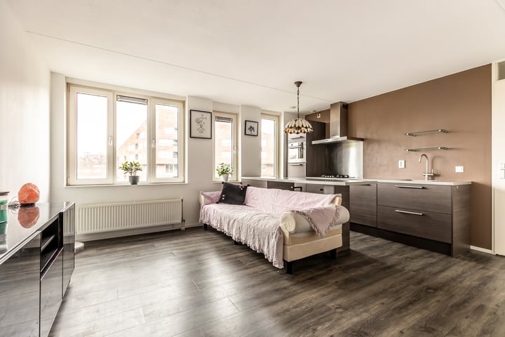 Marsmanplein 176 in Haarlem foto