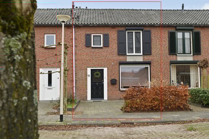 Martinus van de Mortelstraat 11 in Halsteren foto